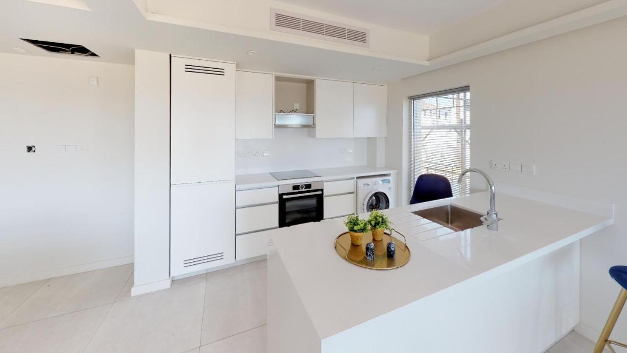 Emerald Suites Protaras Luaran gambar
