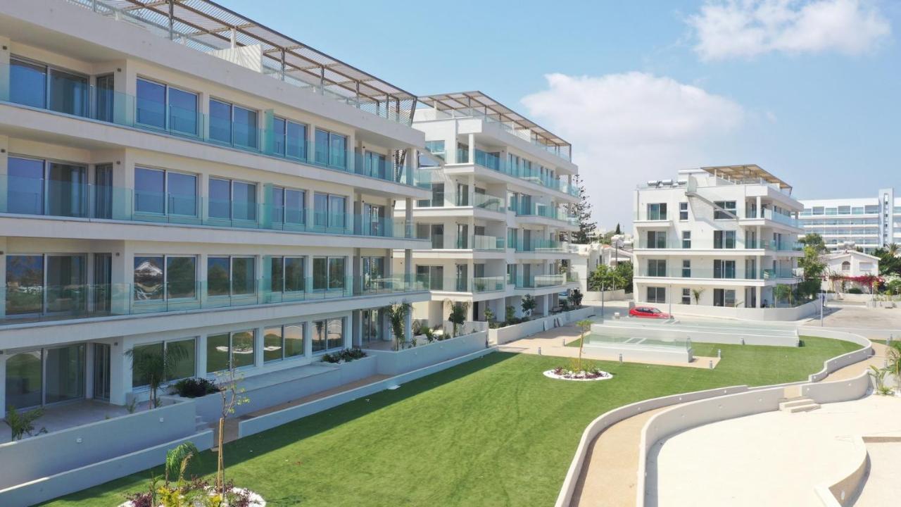 Emerald Suites Protaras Luaran gambar