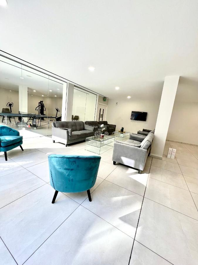 Emerald Suites Protaras Luaran gambar