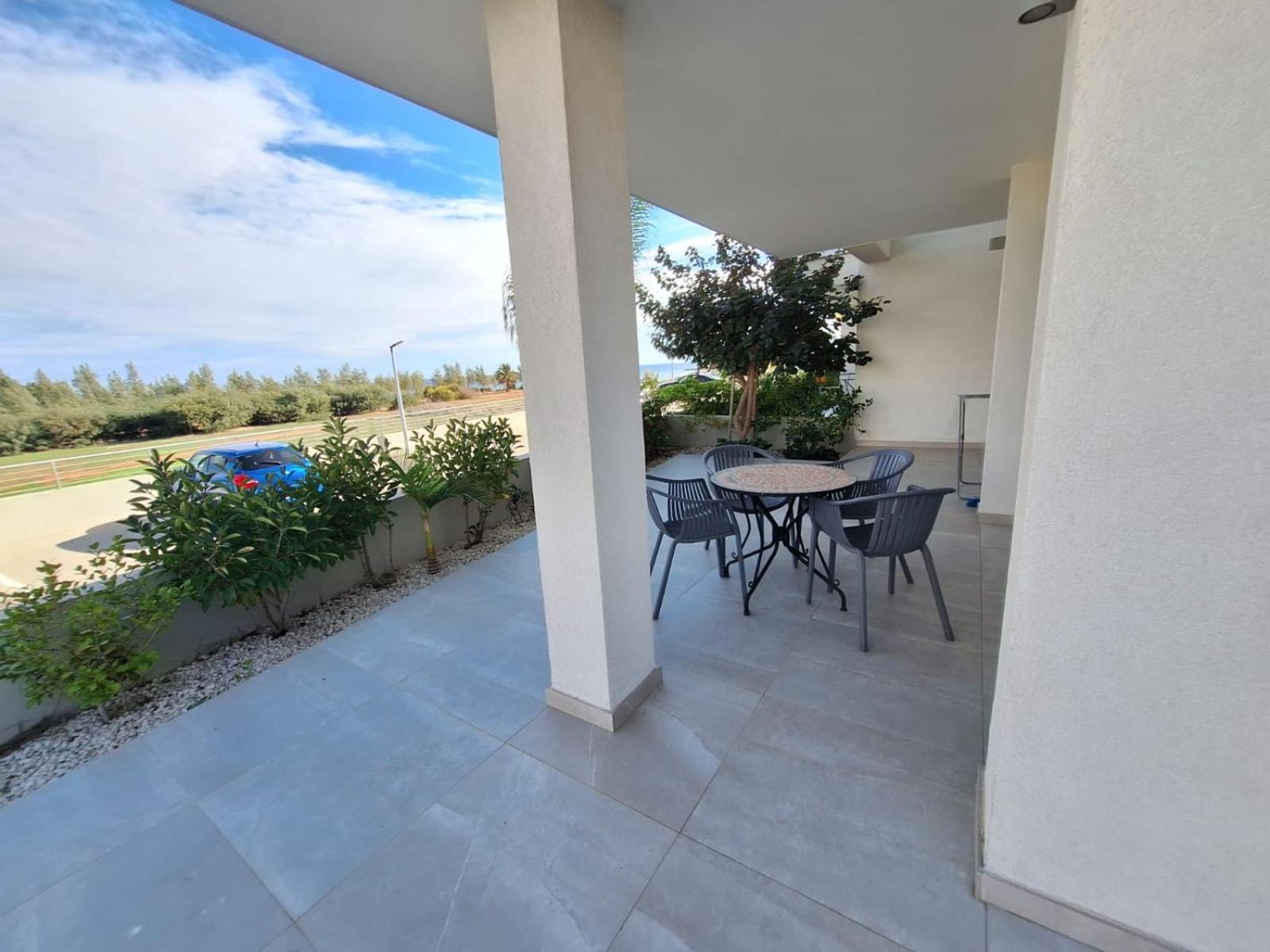 Emerald Suites Protaras Luaran gambar